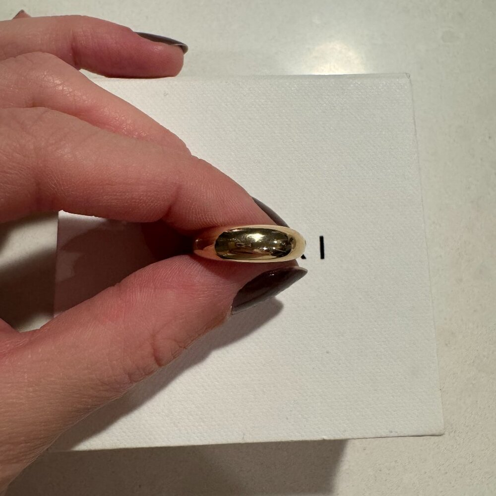 Mejuri Thin Dome Ring 14K Yellow Gold Size 7